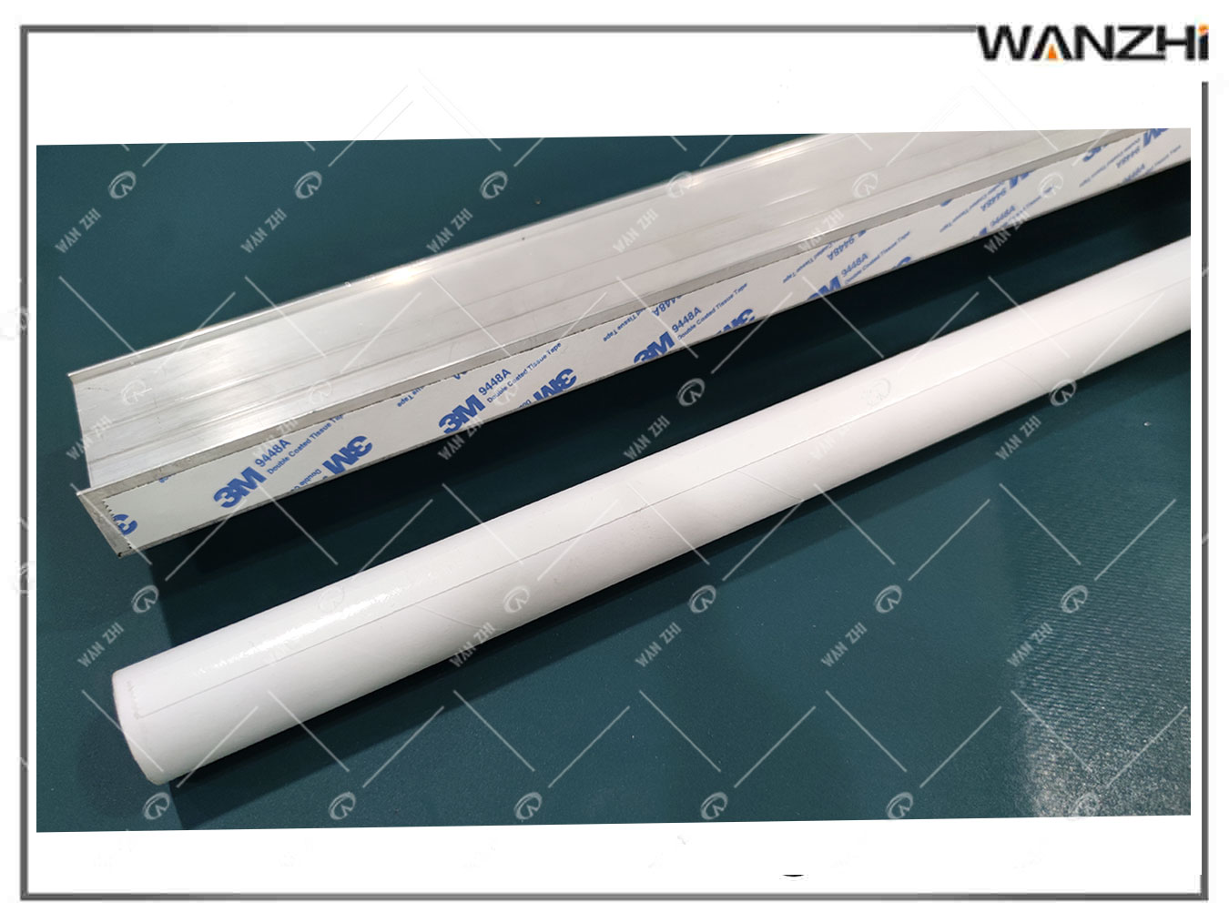 鋁條圓管貼膠機(jī)_圓管貼雙面膠機(jī)_東莞市萬(wàn)志自動(dòng)化科技有限公司